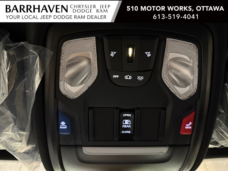 2025 RAM 1500 Tradesman 4x4 Crew Cab 5'7" Box