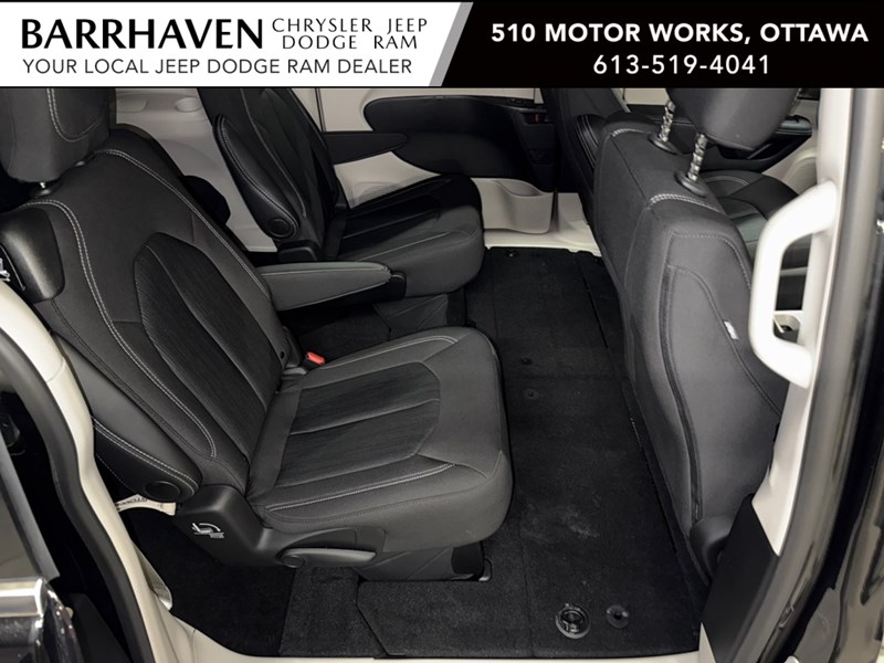 2024 Chrysler Grand Caravan SXT 2WD
