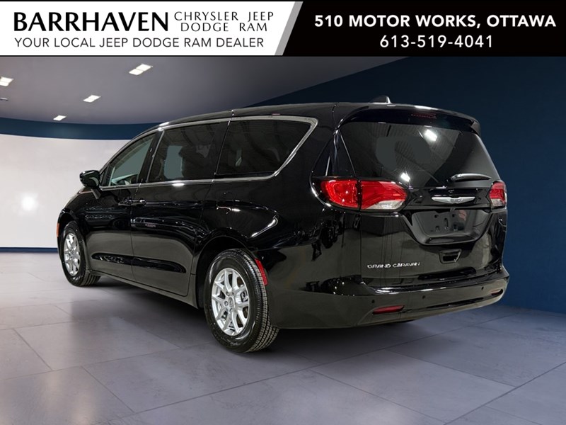 2024 Chrysler Grand Caravan SXT 2WD