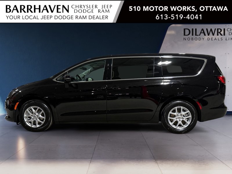 2024 Chrysler Grand Caravan SXT 2WD