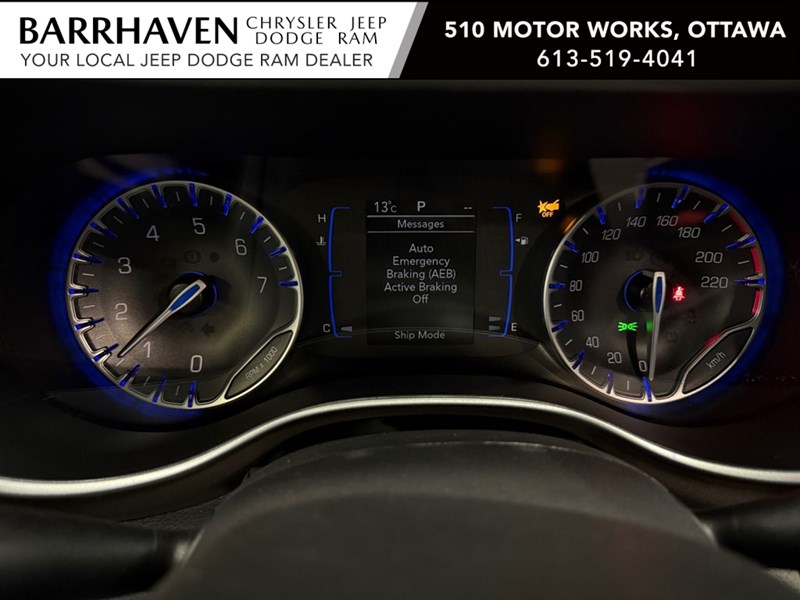 2024 Chrysler Grand Caravan SXT 2WD