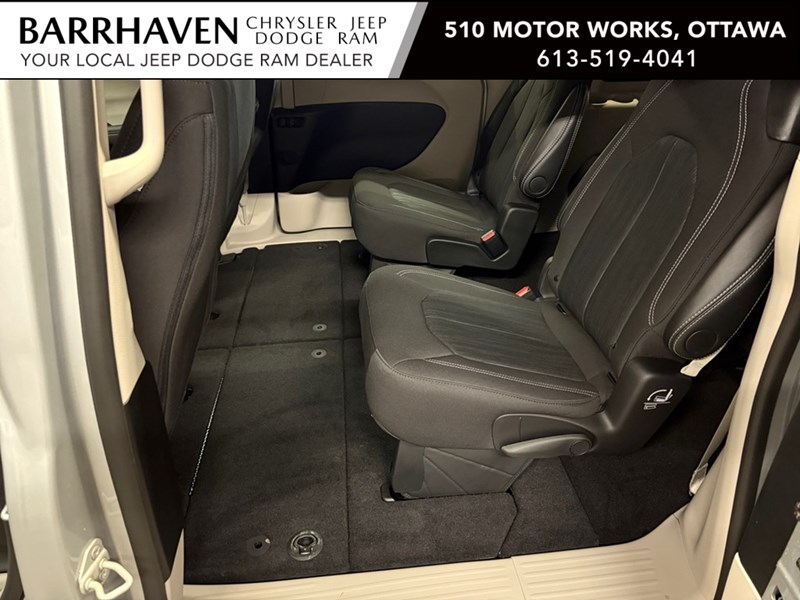 2024 Chrysler Grand Caravan SXT 2WD