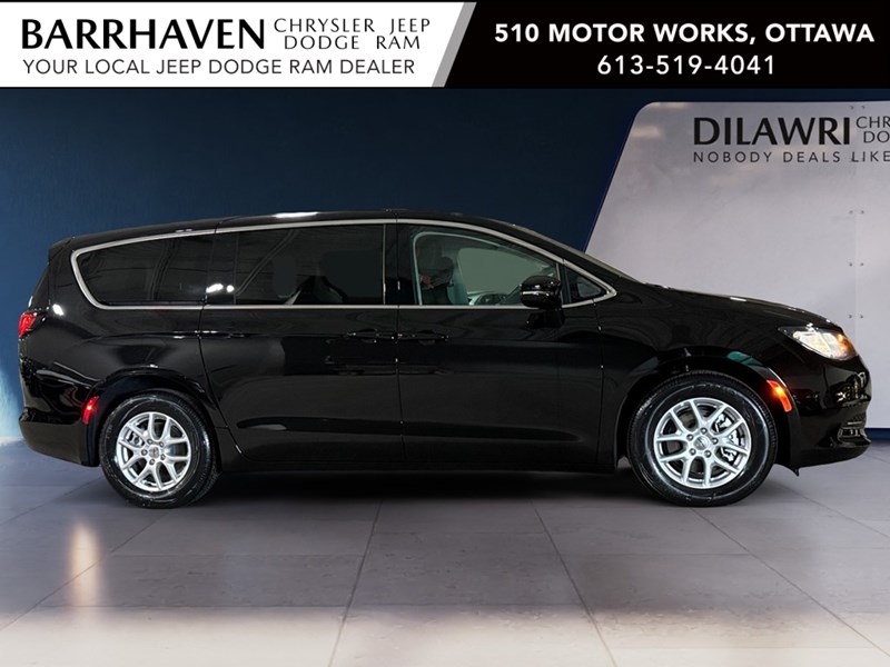 2024 Chrysler Grand Caravan SXT 2WD