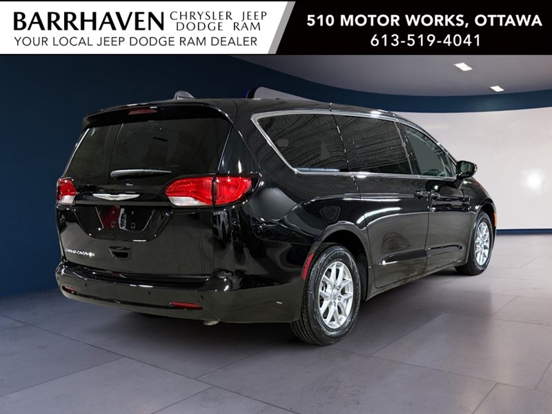 2024 Chrysler Grand Caravan SXT 2WD