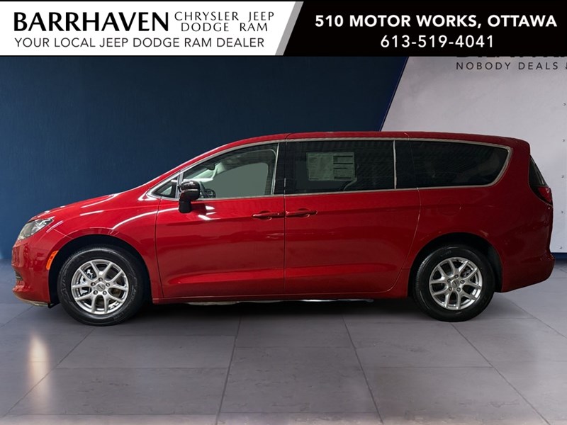 2024 Chrysler Grand Caravan SXT 2WD