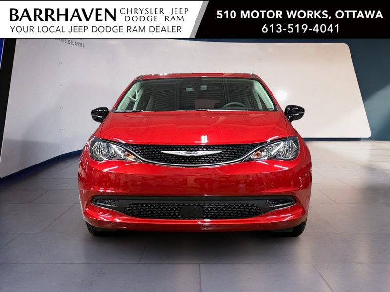 2024 Chrysler Grand Caravan SXT 2WD