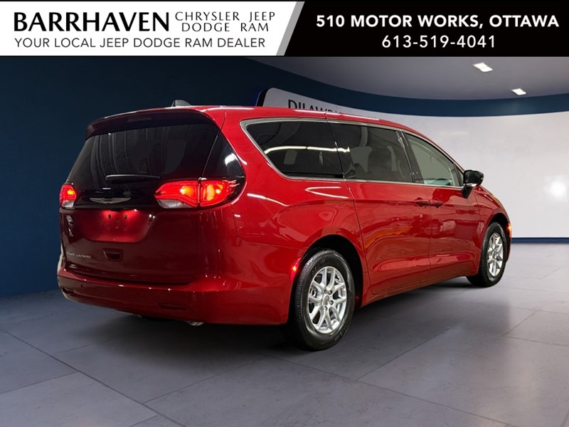 2024 Chrysler Grand Caravan SXT 2WD