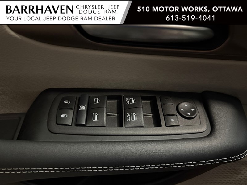 2024 Chrysler Grand Caravan SXT 2WD