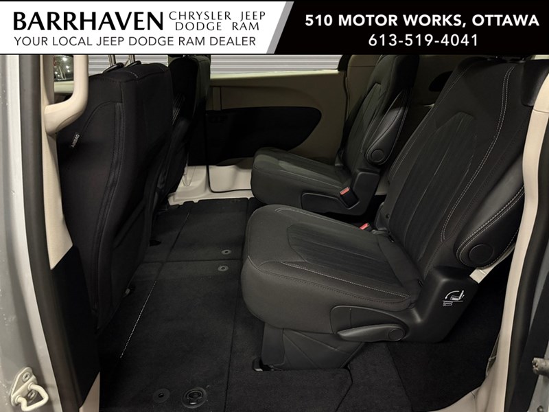 2024 Chrysler Grand Caravan SXT 2WD