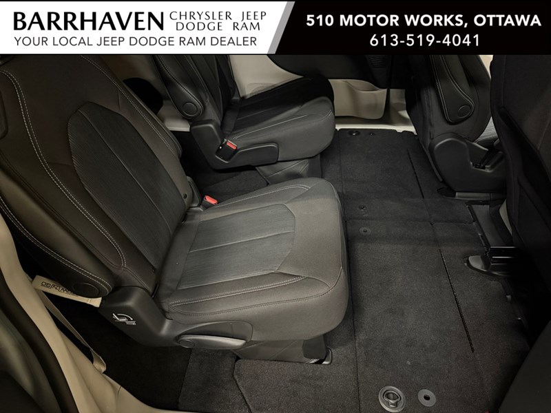 2024 Chrysler Grand Caravan SXT 2WD