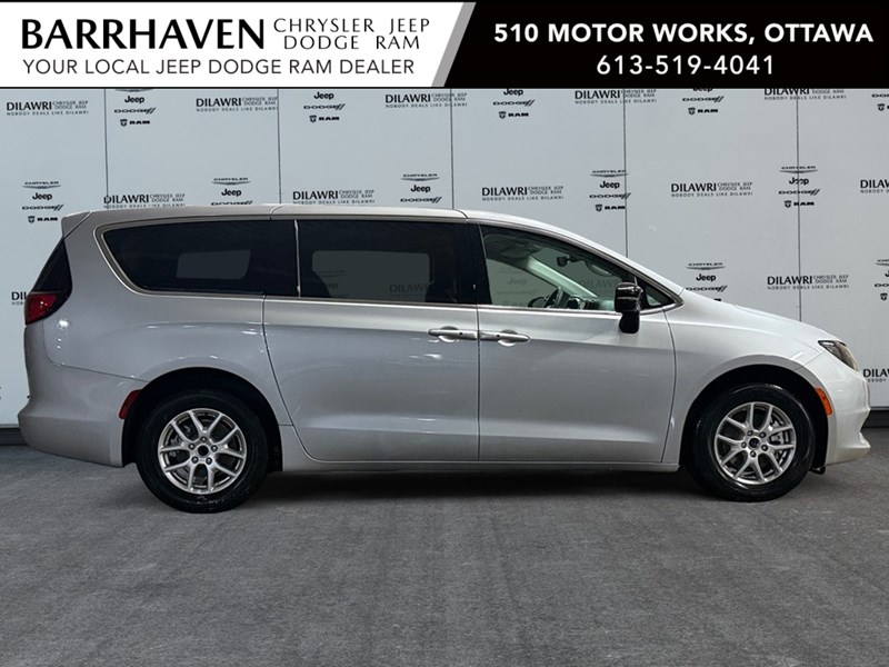 2024 Chrysler Grand Caravan SXT 2WD