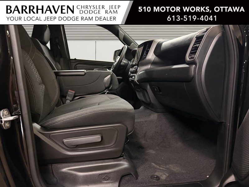 2025 RAM 1500 Tradesman 4x4 Crew Cab 5'7" Box