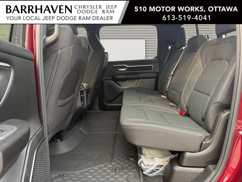 2025 RAM 1500 Big Horn 4x4 Crew Cab 5'7" Box