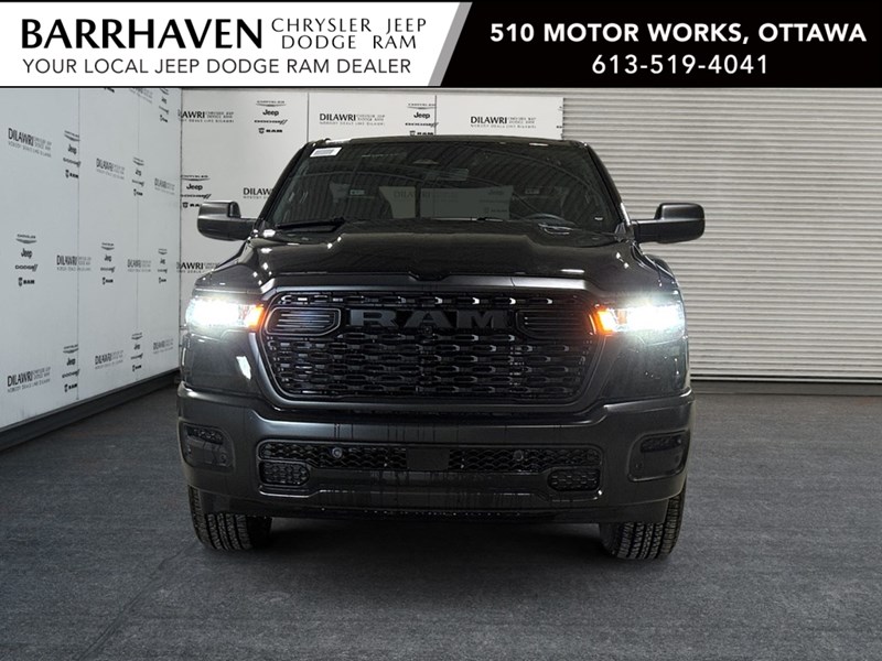 2025 RAM 1500 Tradesman 4x4 Crew Cab 5'7" Box