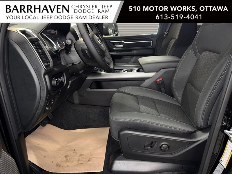 2025 RAM 1500 Big Horn 4x4 Crew Cab 5'7" Box