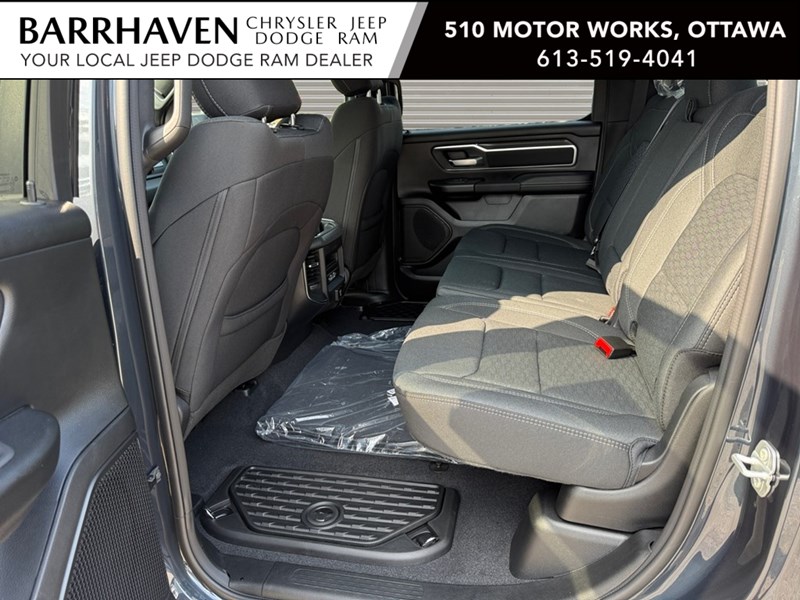 2025 RAM 1500 Big Horn 4x4 Crew Cab 5'7" Box