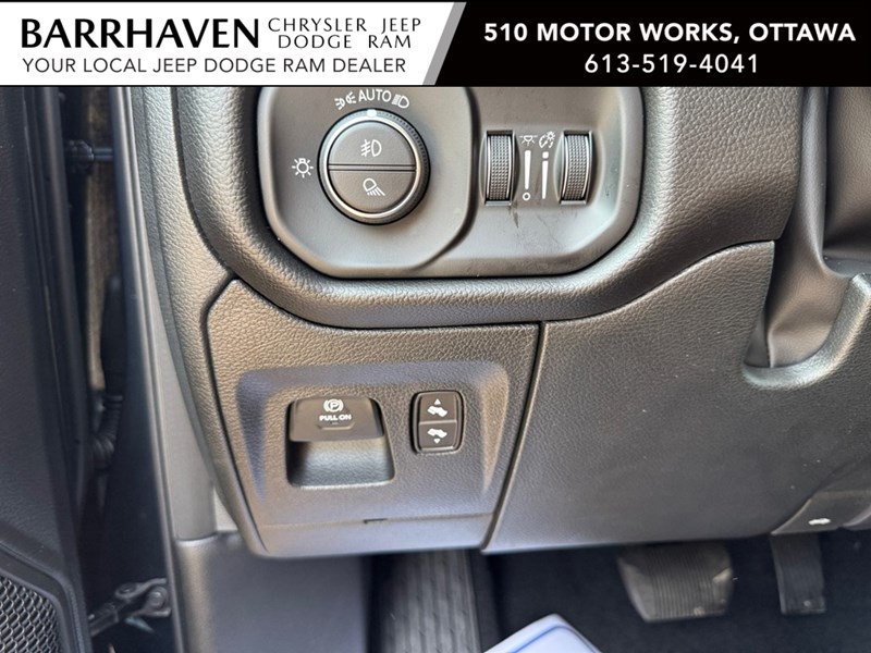 2025 RAM 1500 Big Horn 4x4 Crew Cab 5'7" Box