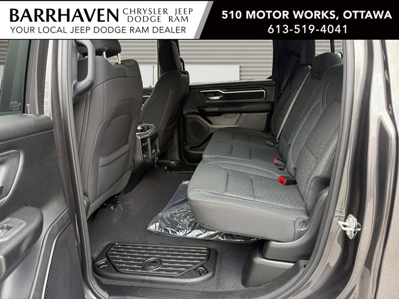 2025 RAM 1500 Big Horn 4x4 Crew Cab 5'7" Box