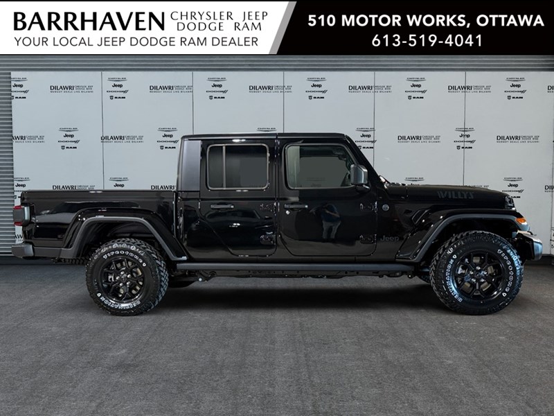 2025 Jeep Gladiator Willys 4x4