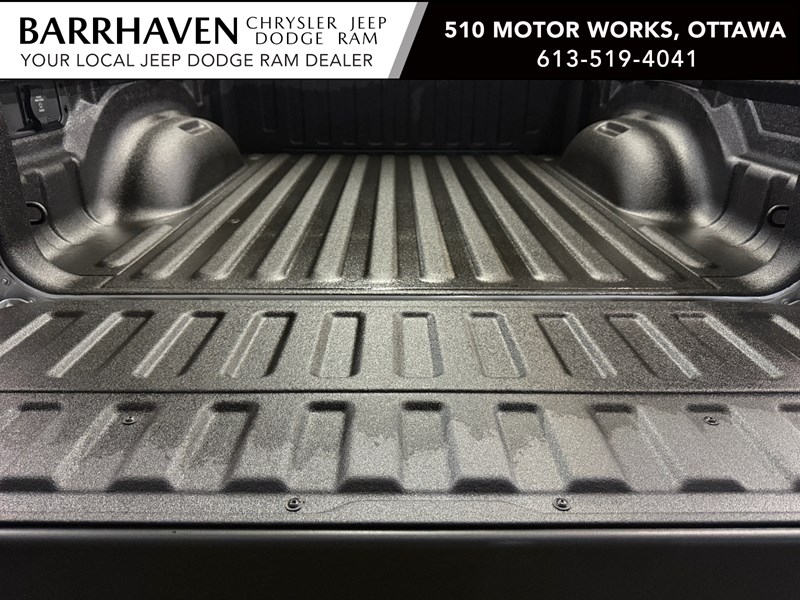 2025 RAM 1500 Big Horn 4x4 Crew Cab 5'7" Box