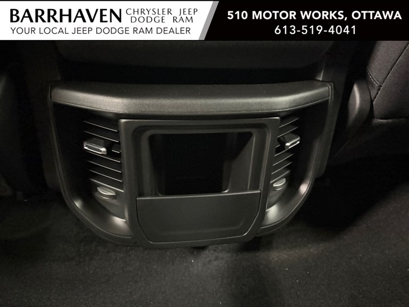 2025 RAM 1500 Tradesman 4x4 Crew Cab 5'7" Box