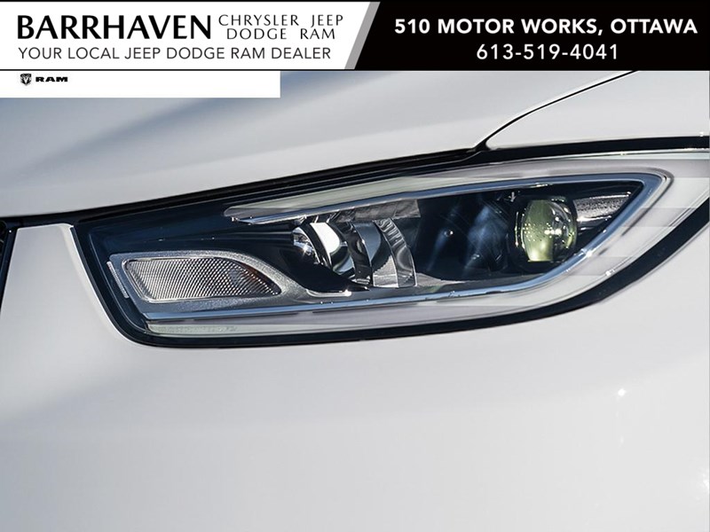 2024 Chrysler Pacifica Hybrid Premium S Appearance 2WD