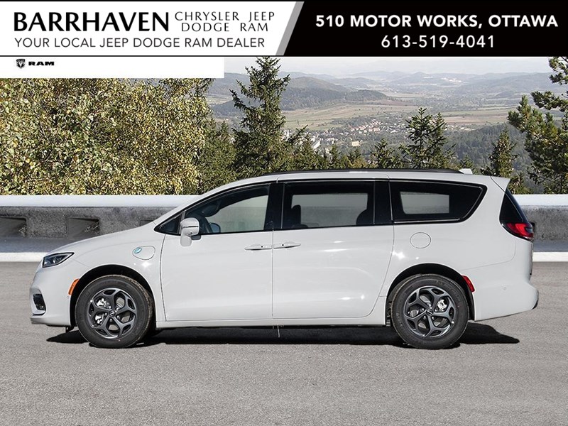 2024 Chrysler Pacifica Hybrid Premium S Appearance 2WD
