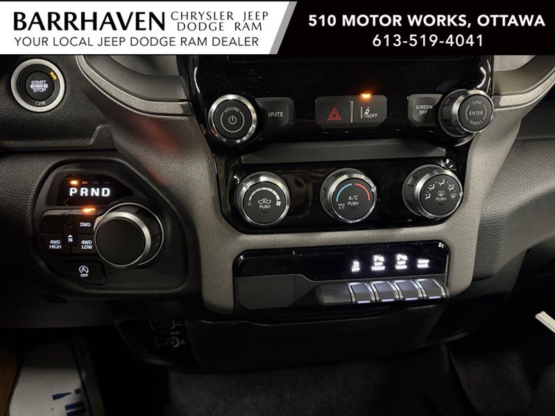 2025 RAM 1500 Tradesman 4x4 Crew Cab 5'7" Box
