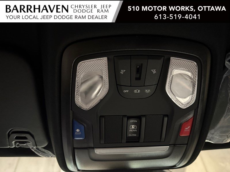 2025 RAM 1500 Tradesman 4x4 Crew Cab 5'7" Box