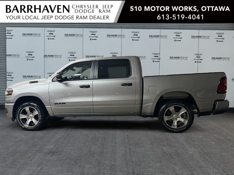 2025 RAM 1500 Tradesman 4x4 Crew Cab 5'7" Box