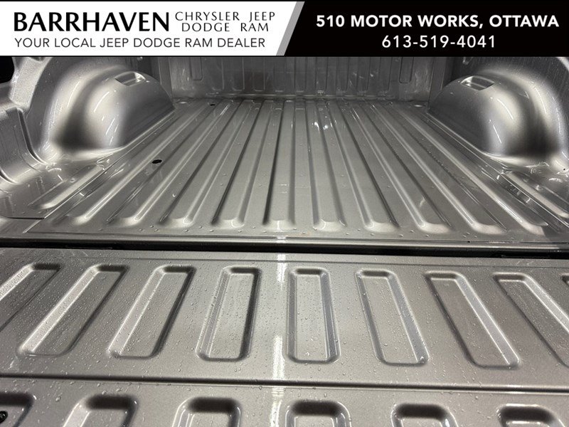 2025 RAM 1500 Tradesman 4x4 Crew Cab 5'7" Box