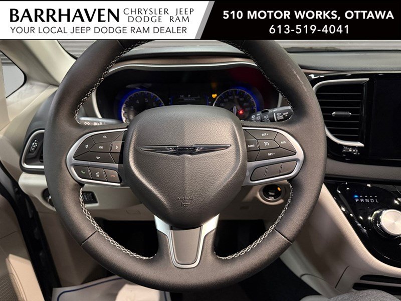 2024 Chrysler Grand Caravan SXT 2WD