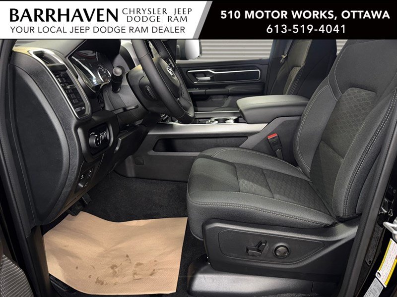 2025 RAM 1500 Big Horn 4x4 Crew Cab 5'7" Box