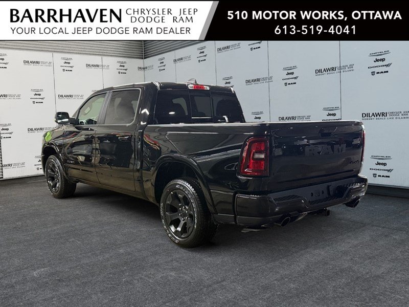 2025 RAM 1500 Big Horn 4x4 Crew Cab 5'7" Box