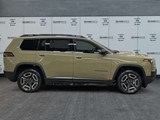 2026 Jeep Cherokee Laredo/Limited image 4