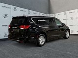 2027 Chrysler Grand Caravan SXT image 2