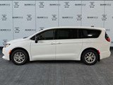 2027 Chrysler Grand Caravan SXT image 2
