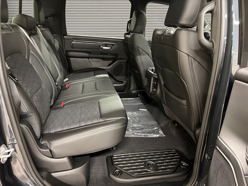 2026 RAM 1500 Sport 4x4 Crew Cab 5'7" Box