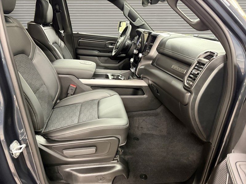 2026 RAM 1500 Sport 4x4 Crew Cab 5'7" Box