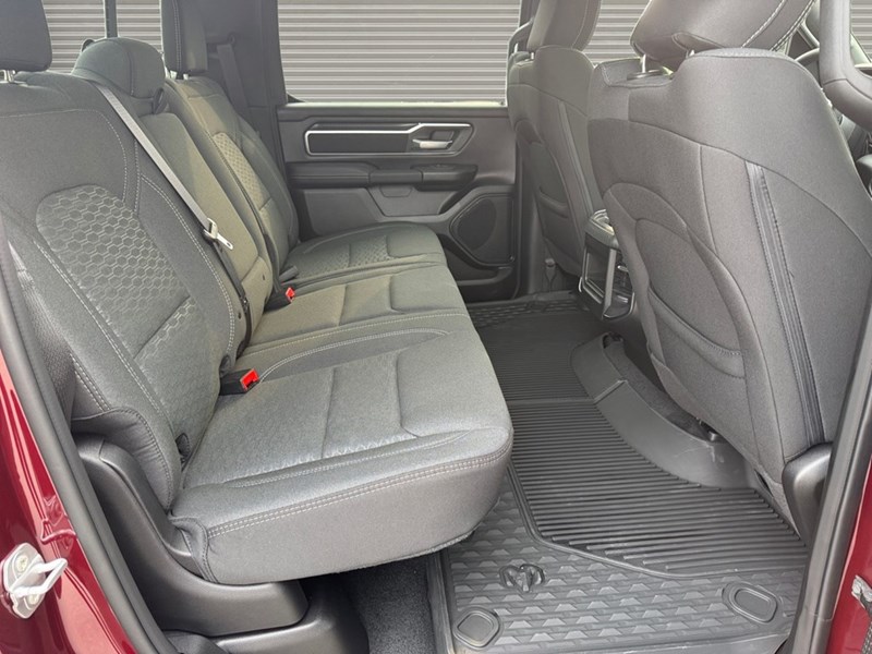 2025 RAM 1500 Big Horn 4x4 Crew Cab 5'7" Box