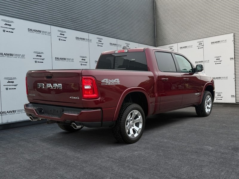 2025 RAM 1500 Big Horn 4x4 Crew Cab 5'7" Box