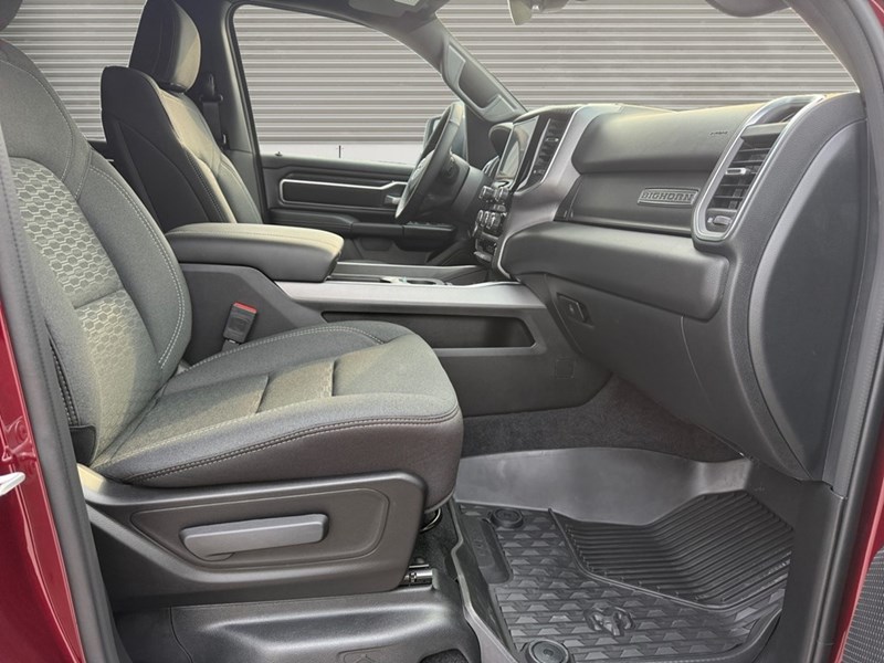 2025 RAM 1500 Big Horn 4x4 Crew Cab 5'7" Box