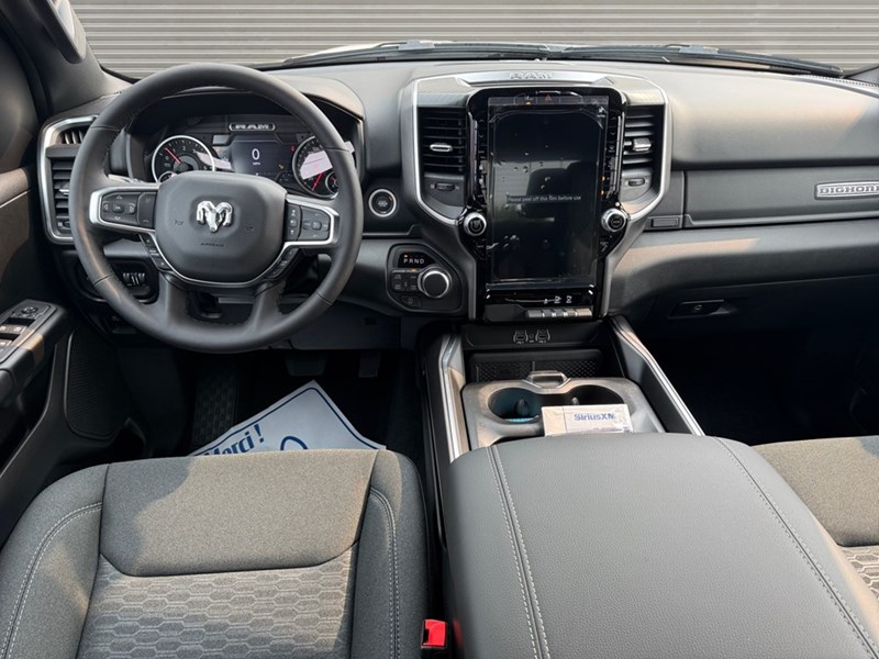 2025 RAM 1500 Big Horn 4x4 Crew Cab 5'7" Box