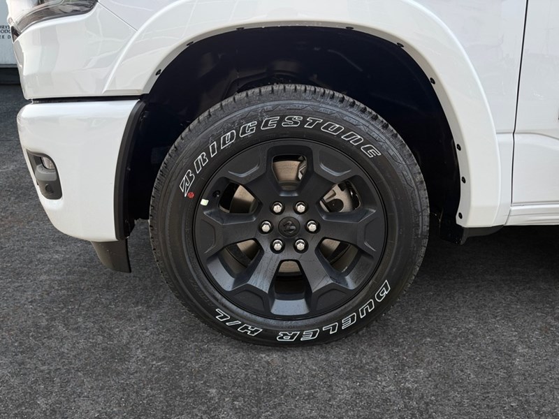 2025 RAM 1500 Big Horn 4x4 Crew Cab 5'7" Box