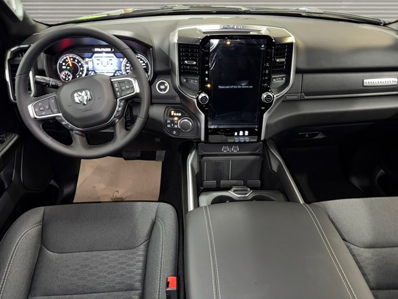 2025 RAM 1500 Big Horn 4x4 Crew Cab 5'7" Box