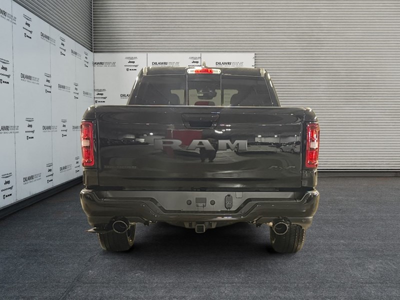 2025 RAM 1500 Big Horn 4x4 Crew Cab 5'7" Box