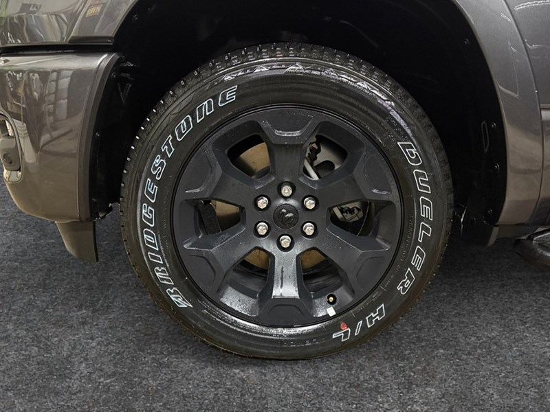 2025 RAM 1500 Big Horn 4x4 Crew Cab 5'7" Box