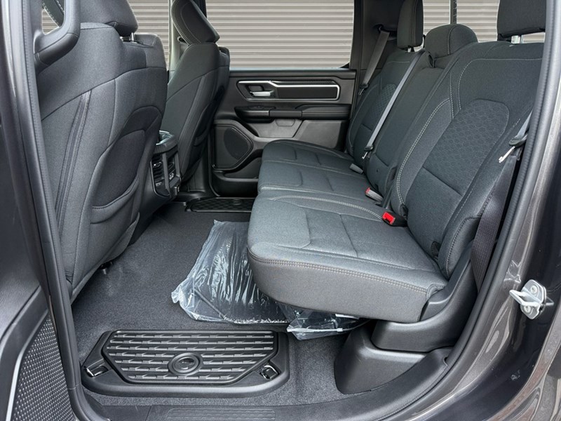 2025 RAM 1500 Big Horn 4x4 Crew Cab 5'7" Box