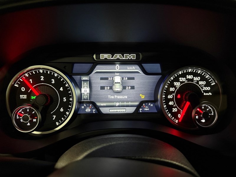 2025 RAM 1500 Big Horn 4x4 Crew Cab 5'7" Box