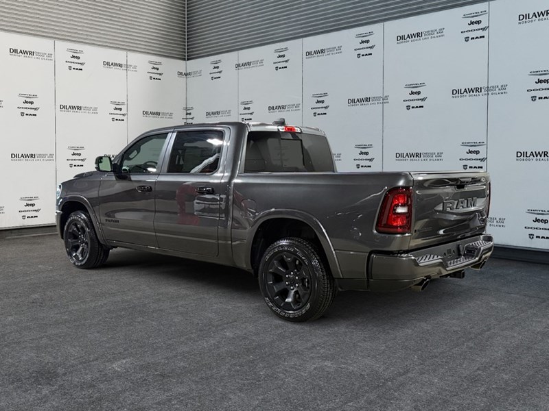 2025 RAM 1500 Big Horn 4x4 Crew Cab 5'7" Box